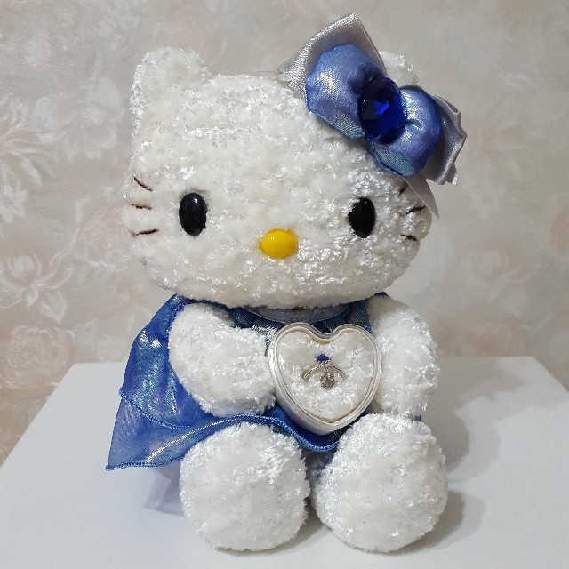 ハローキティ - 【美品】HELLOKITTY キティちゃん ぬいぐるみ 誕生石の