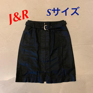 ジェイアンドアール(J&R)のJ&Rスカート⭐️Sサイズ⭐️ラインが綺麗なブランドです(ひざ丈スカート)