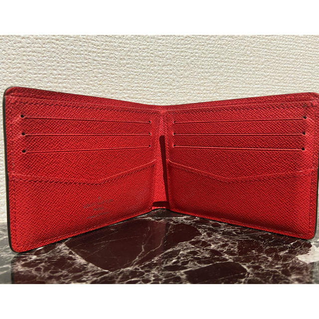 LOUIS VUITTON(ルイヴィトン)の正規品　シュプリーム×ルイヴィトン　財布 メンズのファッション小物(折り財布)の商品写真