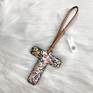 トリーバーチ(Tory Burch)のTORY BURCH♡Tマーク フラワー柄チャーム(キーホルダー)