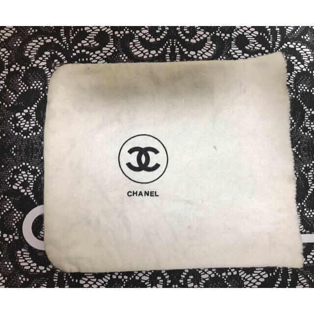 CHANEL(シャネル)のCHANEL  ダイアナ　ラムスキン　チェーンショルダーバッグ  レディースのバッグ(ショルダーバッグ)の商品写真