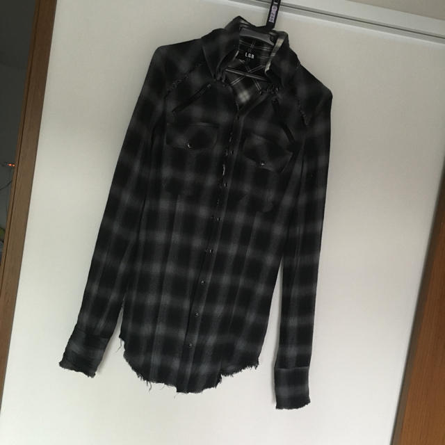 LGB(ルグランブルー)のＬＧＢ  ダメージネルシャツ レディースのトップス(シャツ/ブラウス(長袖/七分))の商品写真