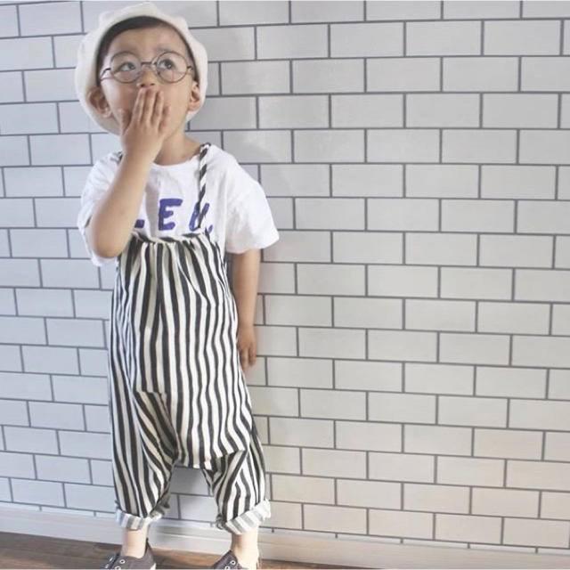 ZARA KIDS(ザラキッズ)のクル様専用　サロペット　 キッズ/ベビー/マタニティのキッズ服男の子用(90cm~)(パンツ/スパッツ)の商品写真