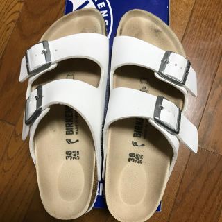 ビルケンシュトック(BIRKENSTOCK)のビルケンシュトック　38 ホワイト(サンダル)