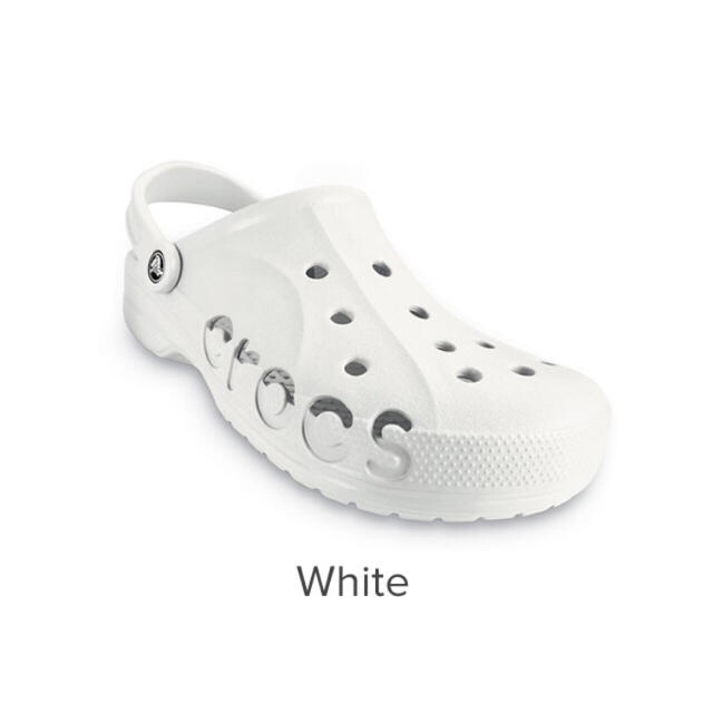 crocs(クロックス)の新品！　crocs クロックス バヤ クロッグ  ホワイト 23cm メンズの靴/シューズ(サンダル)の商品写真