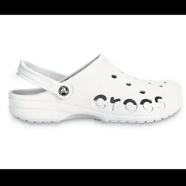 crocs(クロックス)の新品！　crocs クロックス バヤ クロッグ  ホワイト 23cm メンズの靴/シューズ(サンダル)の商品写真