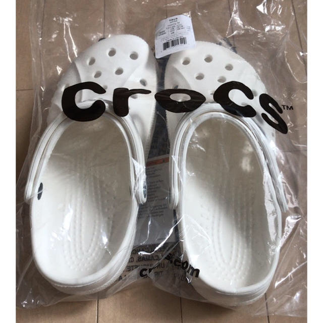 crocs(クロックス)の新品！　crocs クロックス バヤ クロッグ  ホワイト 23cm メンズの靴/シューズ(サンダル)の商品写真