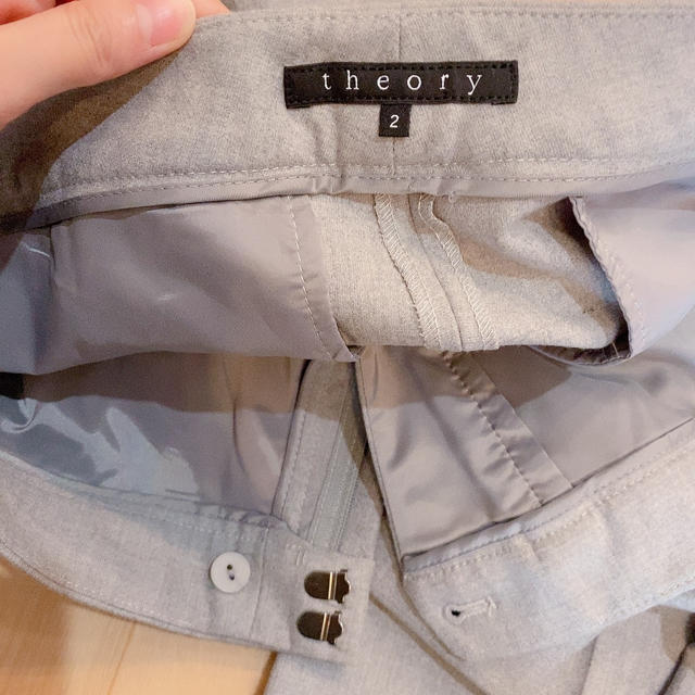 theory(セオリー)のtheory セオリー　グレー　パンツ　スーツ　オフィスカジュアル　レディース レディースのパンツ(カジュアルパンツ)の商品写真