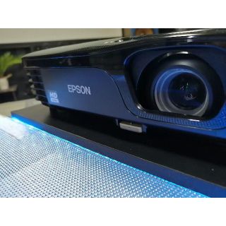 エプソン(EPSON)のエプソン　EPSON　プロジェクター　EH-TW400(プロジェクター)