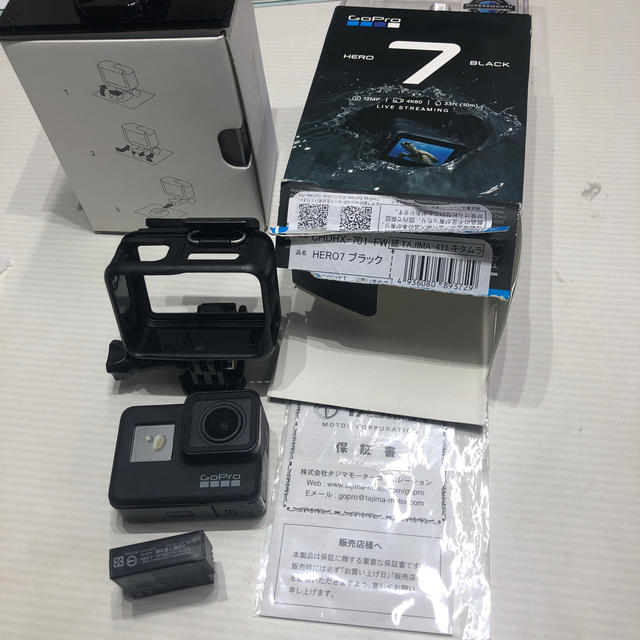 GoPro(ゴープロ)のgopro hero7 black ジャンク　CHDHX-701-FW  スマホ/家電/カメラのカメラ(ビデオカメラ)の商品写真