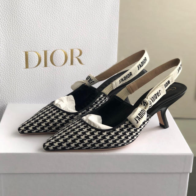 Dior(ディオール)のご専用です。未使用 dior スリングバッグ 千鳥格子 レディースの靴/シューズ(ハイヒール/パンプス)の商品写真