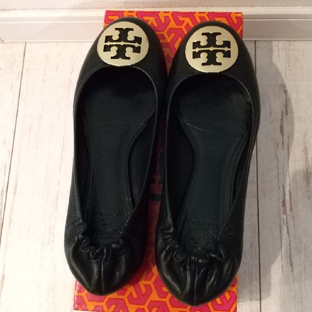 Tory Burch(トリーバーチ)のmary 様専用です☆トリーバーチ25.5cm レディースの靴/シューズ(バレエシューズ)の商品写真