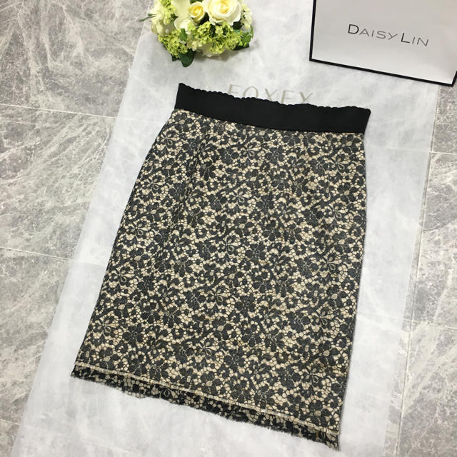 美品 DOLCEu0026GABBANA ドルチェ レース刺繍 スカート-