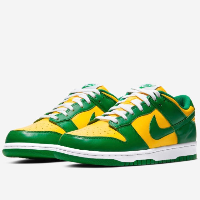 NIKE(ナイキ)のNIKE DUNK LOW Brazil 27.5cm メンズの靴/シューズ(スニーカー)の商品写真