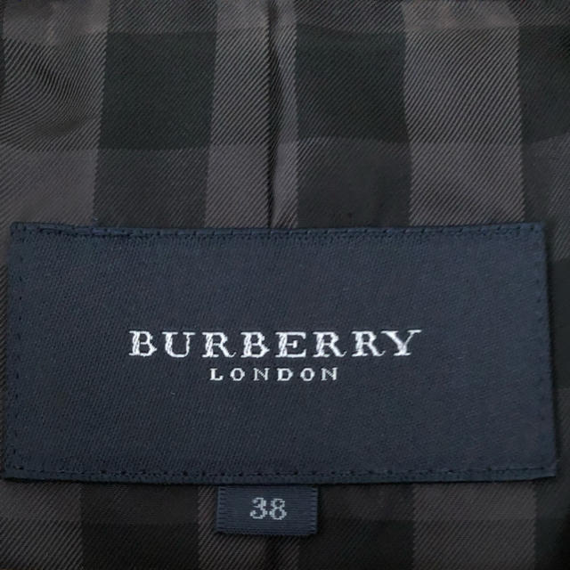 BURBERRY(バーバリー)の【新品】BURBERRY LONDONジャケット レディースのジャケット/アウター(テーラードジャケット)の商品写真