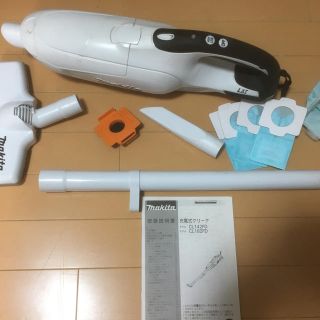 マキタ(Makita)のマキタ　掃除機　CL182FD 充電式　クリーナー(掃除機)