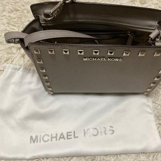 マイケルコース(Michael Kors) メッセンジャーバッグ(レディース)の