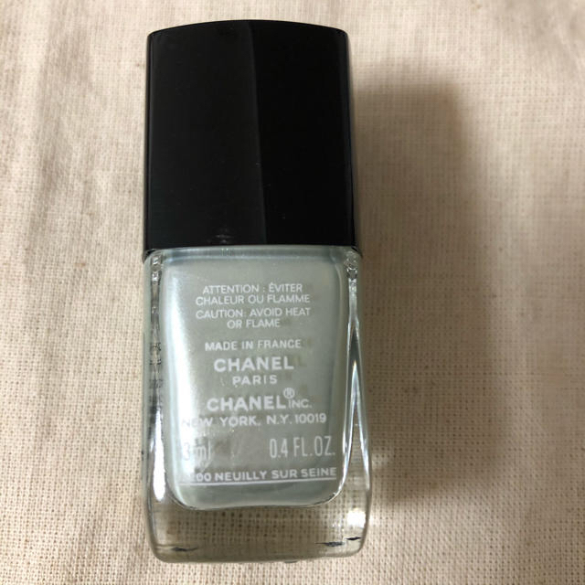 CHANEL(シャネル)の✳︎限定　シャネル　ネイルカラー ポリッシュ(エナメル) ヴェルニ　645 ✳︎ コスメ/美容のネイル(マニキュア)の商品写真