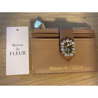 メゾンドフルール(Maison de FLEUR)のメゾンドフルールビジューカードケース(名刺入れ/定期入れ)