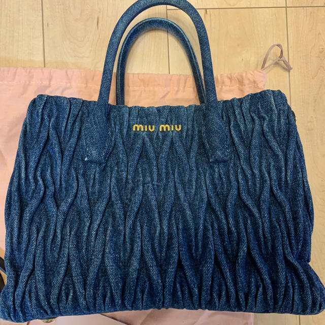 miumiu デニムバック