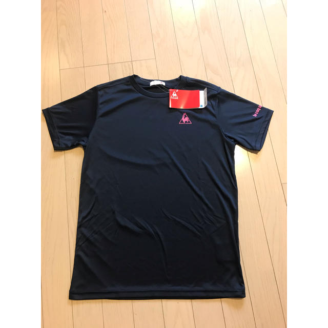 le coq sportif(ルコックスポルティフ)のルコック　Tシャツ　SSサイズ　新品 レディースのトップス(Tシャツ(半袖/袖なし))の商品写真