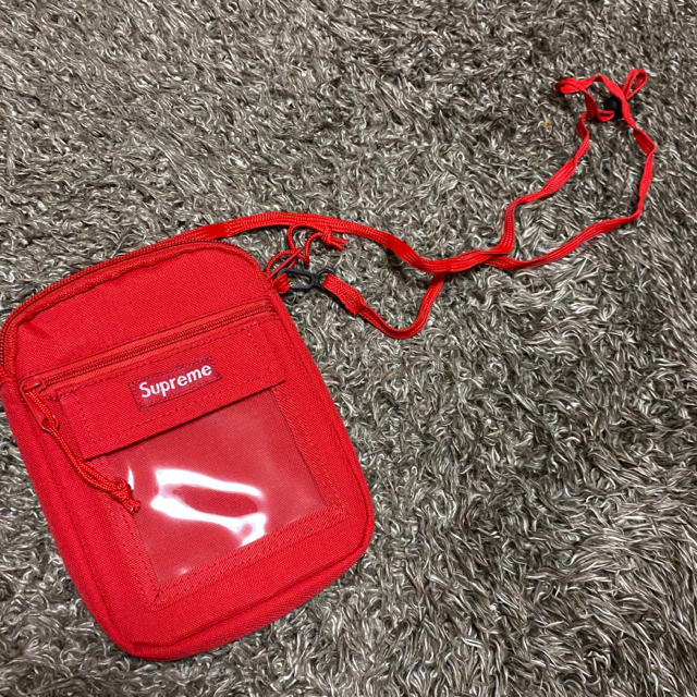 Supreme(シュプリーム)の専用 メンズのバッグ(ショルダーバッグ)の商品写真