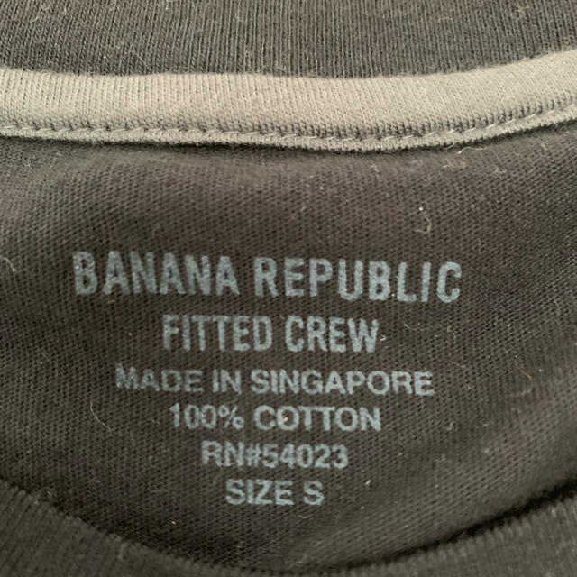 Banana Republic(バナナリパブリック)のバナナリパブリック　Tシャツ　メンズ　ブラック メンズのトップス(Tシャツ/カットソー(半袖/袖なし))の商品写真