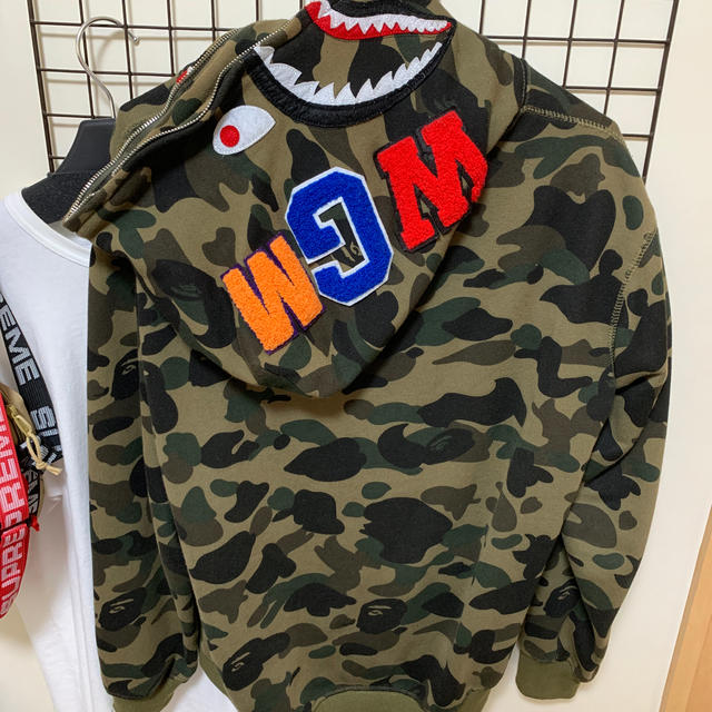 A BATHING APE - アベイジングエイプ シャークパーカーの通販 by ぷぷぷ｜アベイシングエイプならラクマ