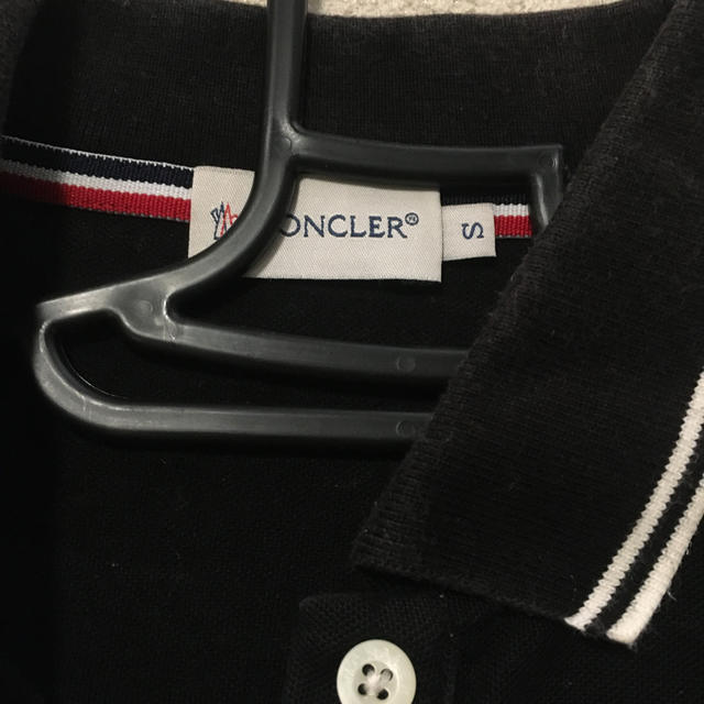 MONCLER(モンクレール)のモンクレール　ポロシャツ レディースのトップス(ポロシャツ)の商品写真