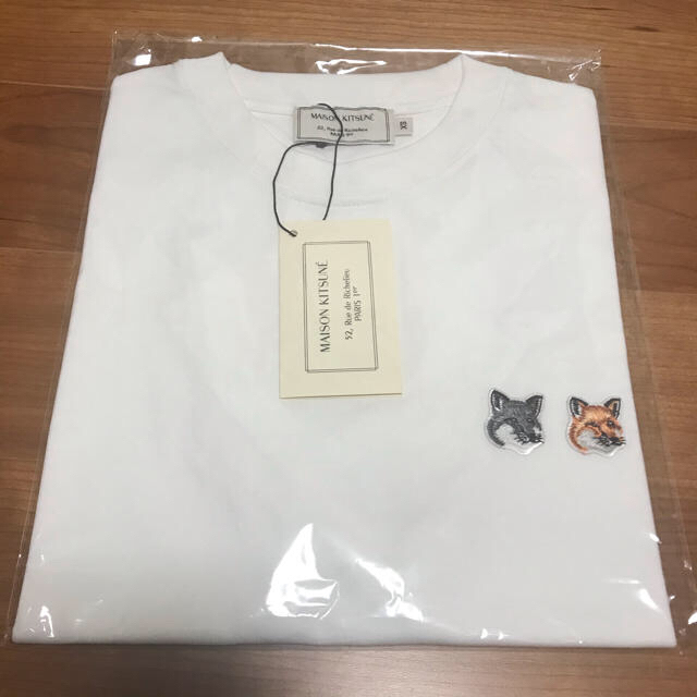 MAISON KITSUNE'(メゾンキツネ)のメゾンキツネ  Tシャツ　XS レディースのトップス(Tシャツ(半袖/袖なし))の商品写真