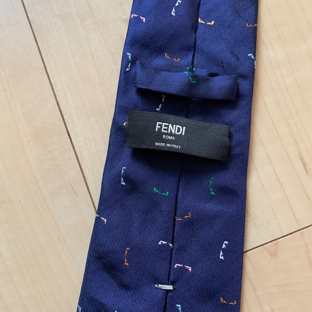 FENDI(フェンディ)のFENDIネクタイ メンズのスーツ(その他)の商品写真