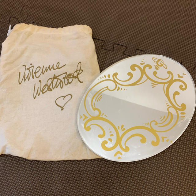 Vivienne Westwood(ヴィヴィアンウエストウッド)のviviennewestwood ムック本符録ミラー レディースのファッション小物(ミラー)の商品写真