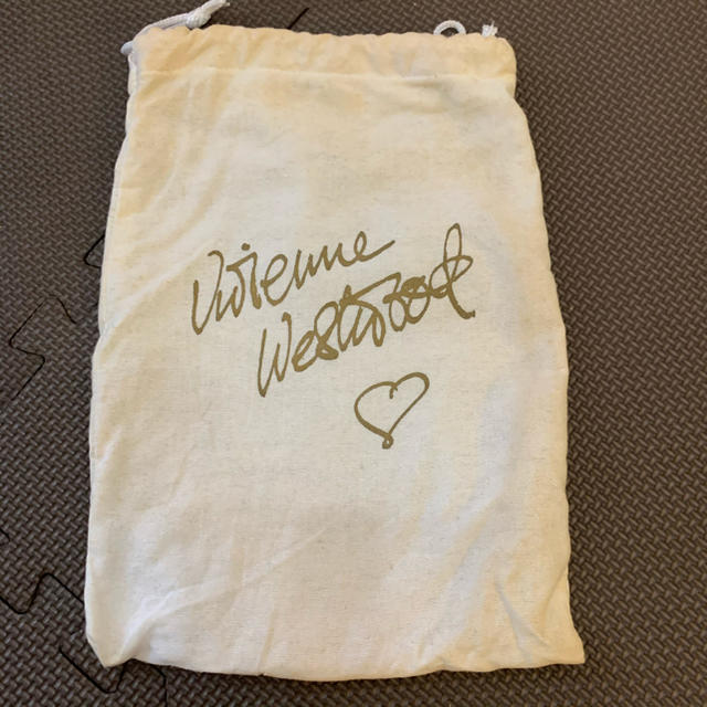 Vivienne Westwood(ヴィヴィアンウエストウッド)のviviennewestwood ムック本符録ミラー レディースのファッション小物(ミラー)の商品写真