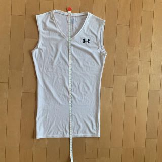 アンダーアーマー(UNDER ARMOUR)のアンダーアーマー タンクトップ 白(タンクトップ)