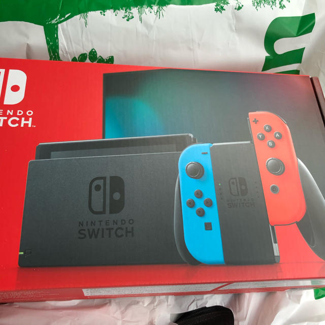 ⭐︎新品未使用⭐︎Nintendo Switch-