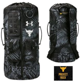 アンダーアーマー(UNDER ARMOUR)の新品未使用完売品　アンダーアーマー　PROJECT ROCK 新作バックパック(バッグパック/リュック)