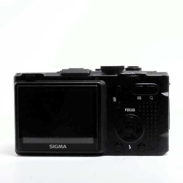 ☆極美品希少☆SIGMA DP1s おまけ付き ☆極美品希少☆SIGMA DP1s おまけ付き