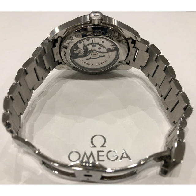 OMEGA(オメガ)のオメガ　シーマスター　アクアテラ  アニュアルカレンダー　白 メンズの時計(腕時計(アナログ))の商品写真