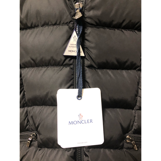 MONCLER(モンクレール)のMoncler Charpal 14A モンクレール レディースのジャケット/アウター(ダウンジャケット)の商品写真