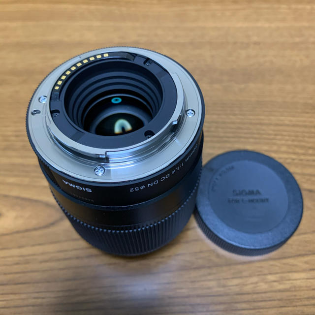 SIGMA(シグマ)のSIGMA 30mm F1.4 DC DN SONY E-mount スマホ/家電/カメラのカメラ(レンズ(単焦点))の商品写真