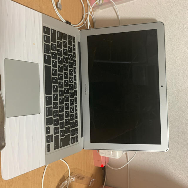 Apple(アップル)の【美品】MacBook Air 13-inch 2017 8GB/256GB スマホ/家電/カメラのPC/タブレット(ノートPC)の商品写真