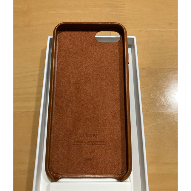 Apple(アップル)のiPhone8 iPhonese2 純正 レザーケース サドルブラウン スマホ/家電/カメラのスマホアクセサリー(iPhoneケース)の商品写真