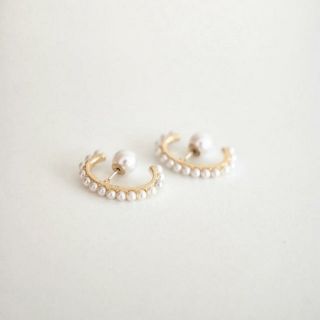 パールピアス(ピアス)