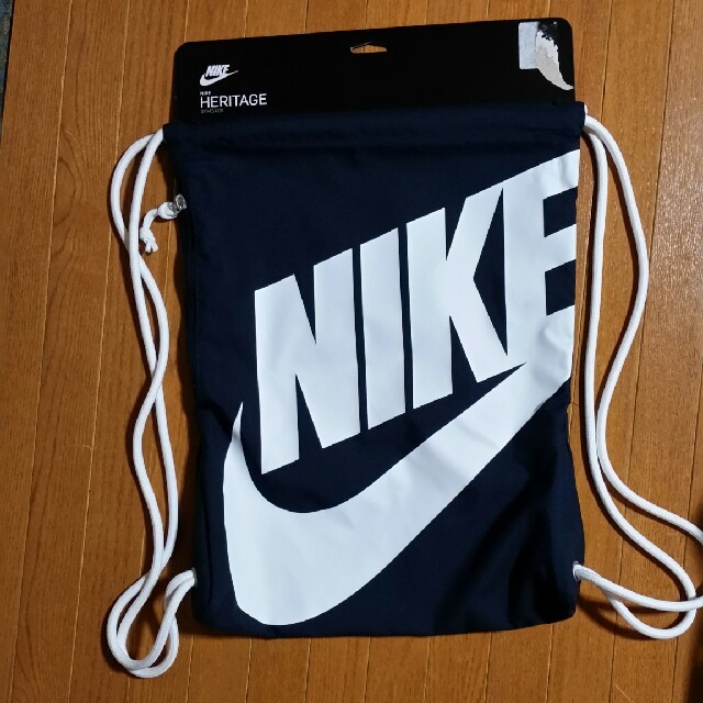 NIKE(ナイキ)のナイキナップザック キッズ/ベビー/マタニティのキッズ/ベビー/マタニティ その他(その他)の商品写真