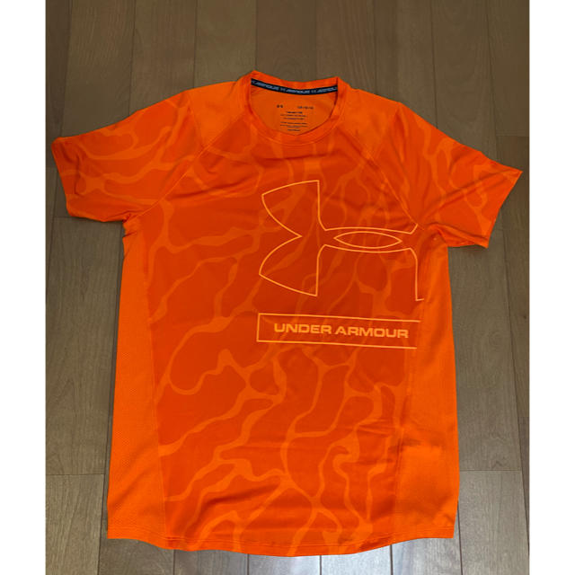 UNDER ARMOUR(アンダーアーマー)のアンダーアーマー　Tシャツ メンズのトップス(Tシャツ/カットソー(半袖/袖なし))の商品写真