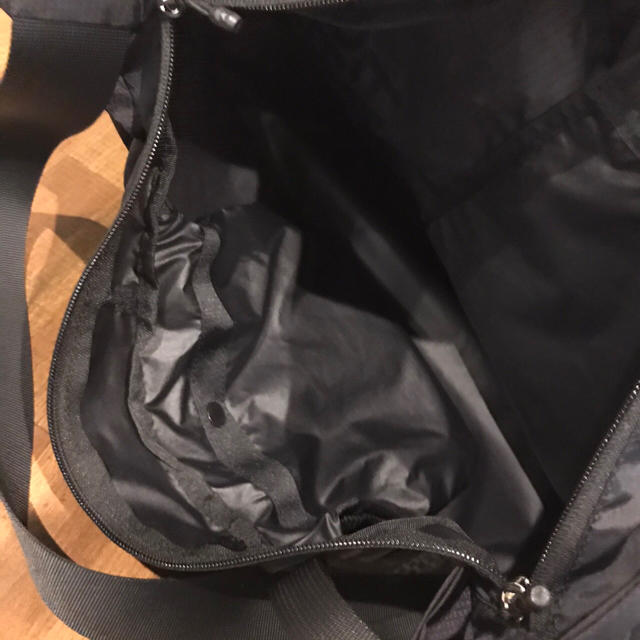 THE NORTH FACE(ザノースフェイス)の新品未使用 ノース フェイス ショルダー バッグ ユニセックス レディースのバッグ(ショルダーバッグ)の商品写真