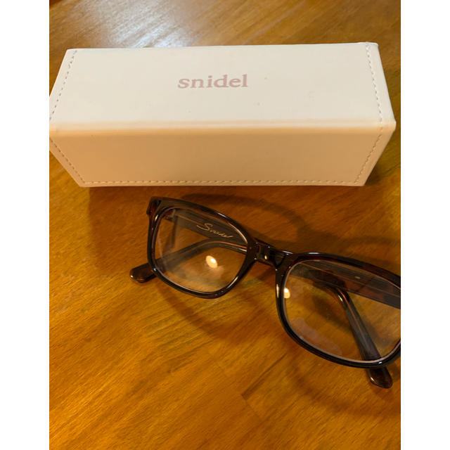 SNIDEL(スナイデル)のスナイデル　snidel メガネ　伊達眼鏡 レディースのファッション小物(サングラス/メガネ)の商品写真