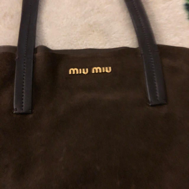 miumiu(ミュウミュウ)のミュウミュウ♡トートバック１０日まで限定お値下げ レディースのバッグ(トートバッグ)の商品写真