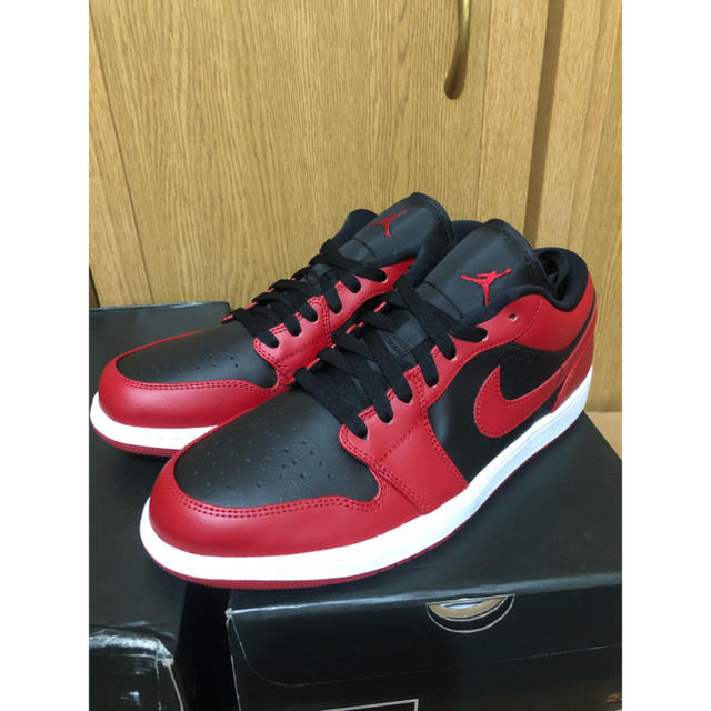 NIKE AIR JORDAN 1 LOW "VARSITY RED" 1