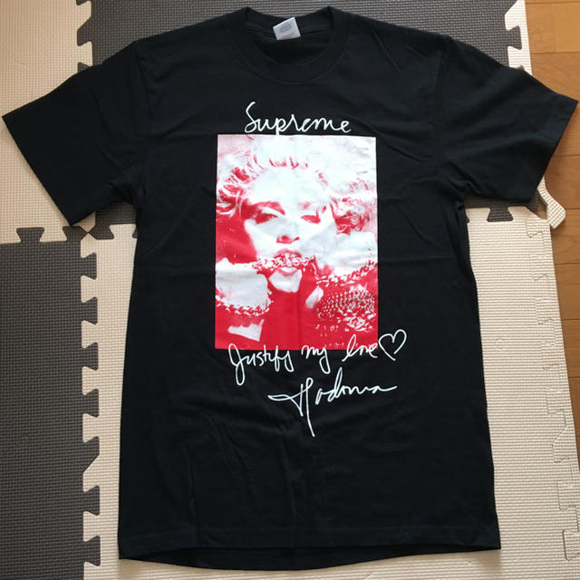 supremeマドンナtシャツ